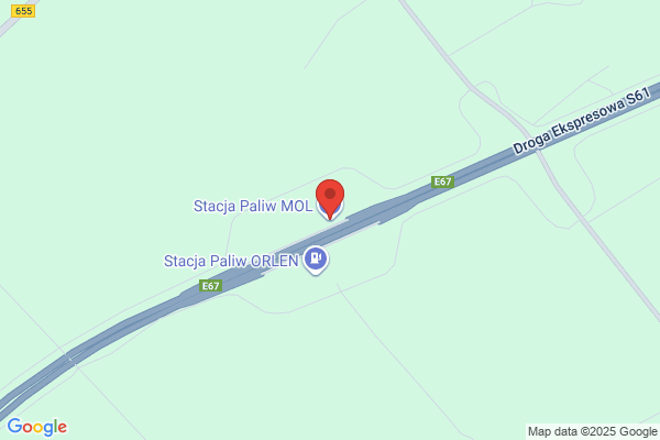 Lasy. Stacja paliw