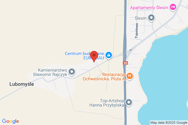 Kocaj Boguslawa. Stoisko odziezowe