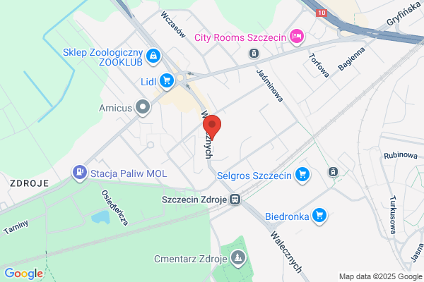 Dora. Fryzjerstwo. Skarbecka D.