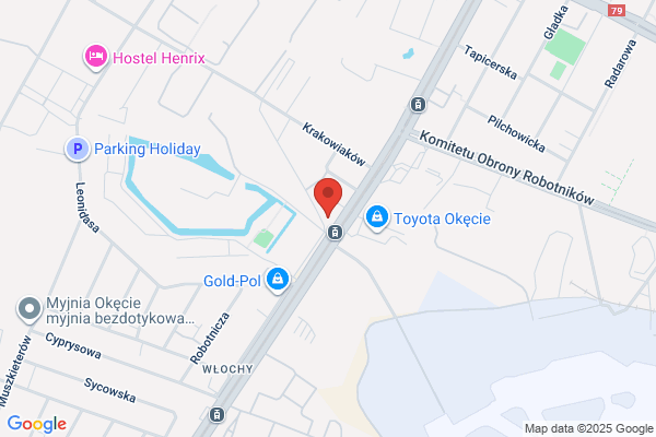 Fasada. Okna PCV, drewno, aluminium